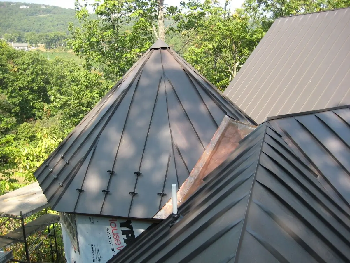 Professional Gutter Cleaning by Craftsman Roofing in Kula